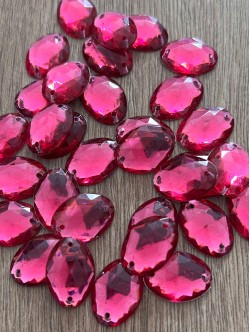 Розови камъчета за зашиване по дрехи 17 мм.