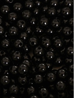 Perle negre pentru brățări de 8 mm.
